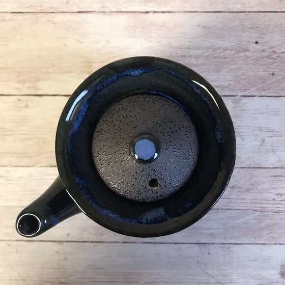 Ceramic Soy Sauce Dispenser (Japanese Import) - Picture 2 of 3